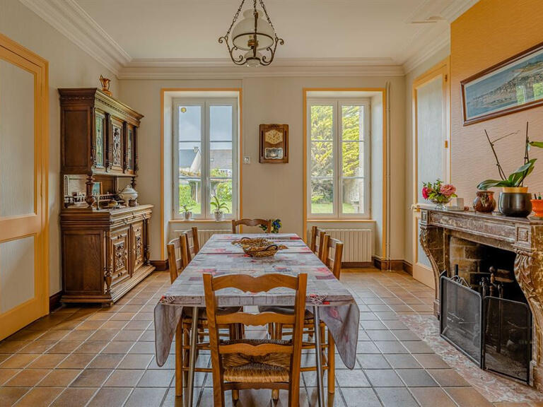 House Saint-Vaast-la-Hougue - 5 bedrooms - 221m²