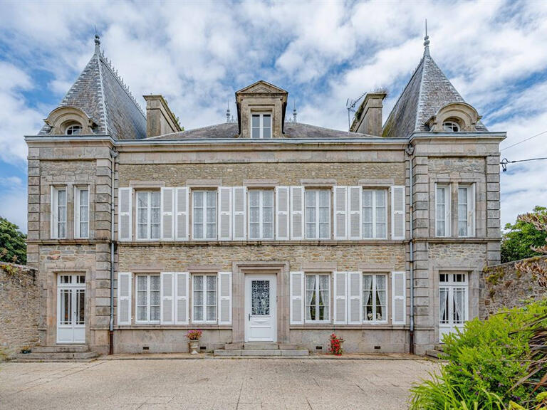 Maison Saint-Vaast-la-Hougue - 5 chambres - 221m²