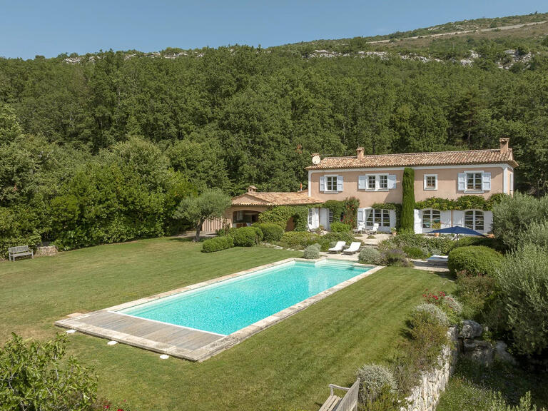 Villa Saint-Vallier-de-Thiey - 6 bedrooms - 408m²