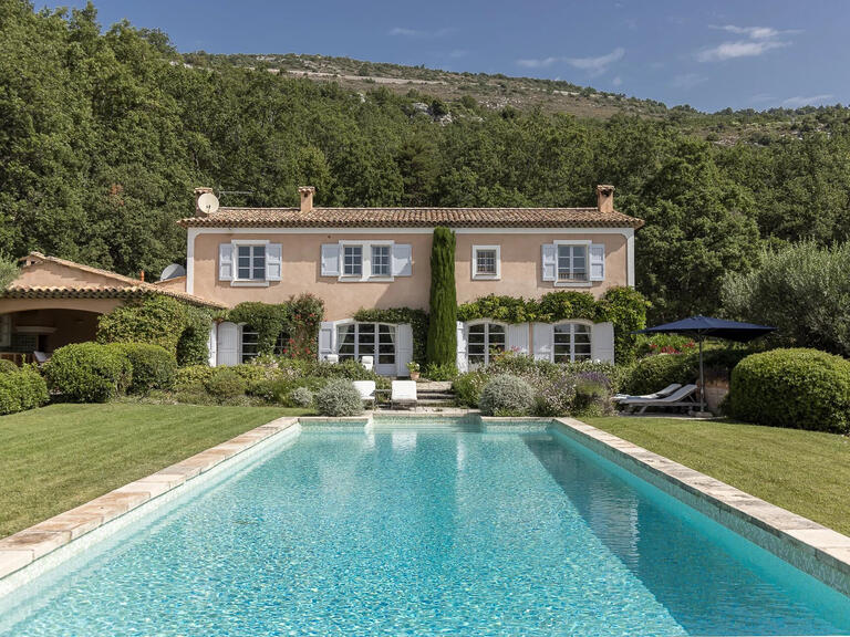 Villa Saint-Vallier-de-Thiey - 6 bedrooms - 408m²