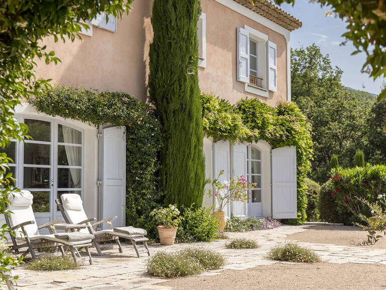 Villa Saint-Vallier-de-Thiey - 6 bedrooms - 408m²