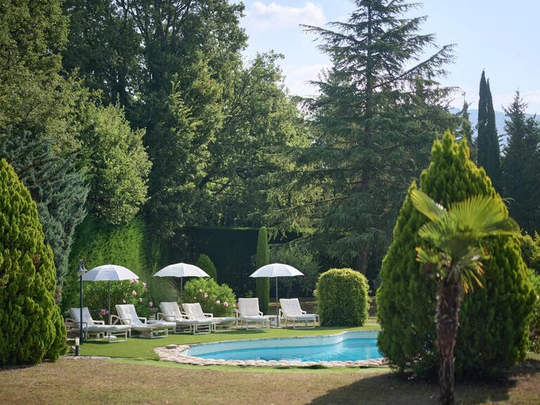 Villa Saint-Vallier-de-Thiey - 6 bedrooms - 322m²