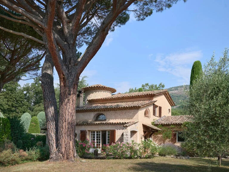 Villa Saint-Vallier-de-Thiey - 6 bedrooms - 322m²