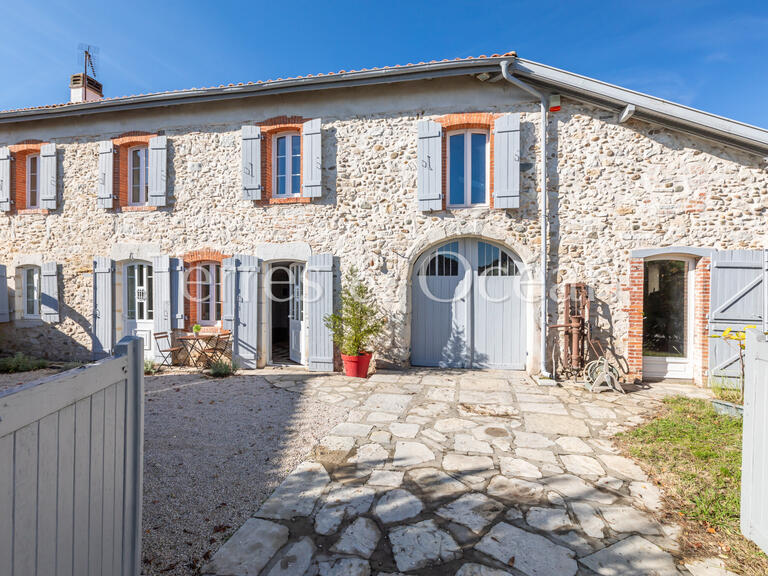 House Saint-Vincent-de-Tyrosse - 6 bedrooms - 328m²