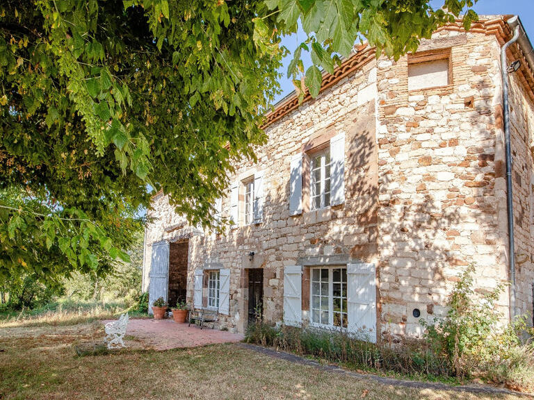 Maison Sainte-Cécile-du-Cayrou - 5 chambres - 520m²