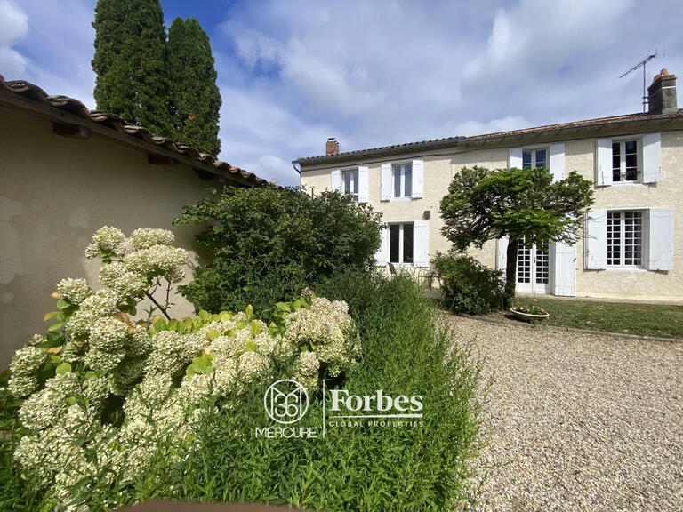 Maison Sainte-Croix-du-Mont - 6 chambres - 280m²