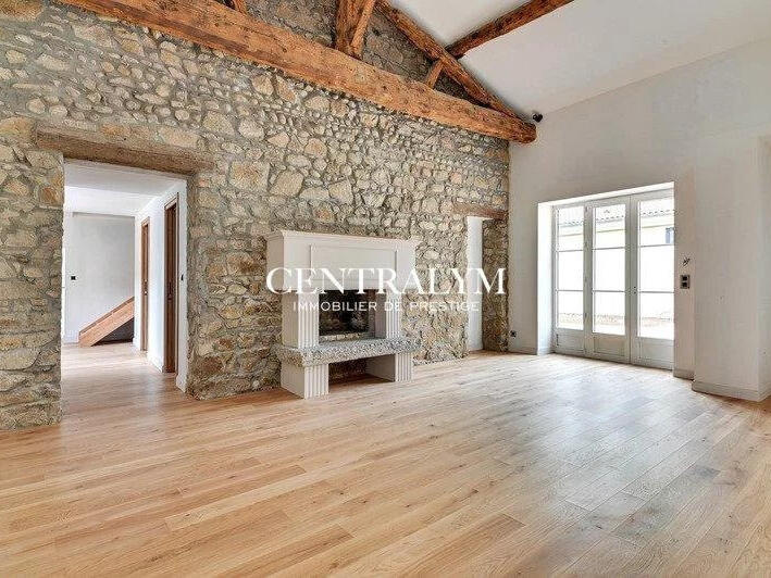 Maison Sainte-Foy-lès-Lyon - 3 chambres - 186m²