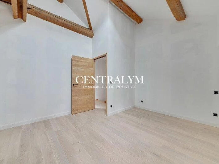 Maison Sainte-Foy-lès-Lyon - 3 chambres - 146m²