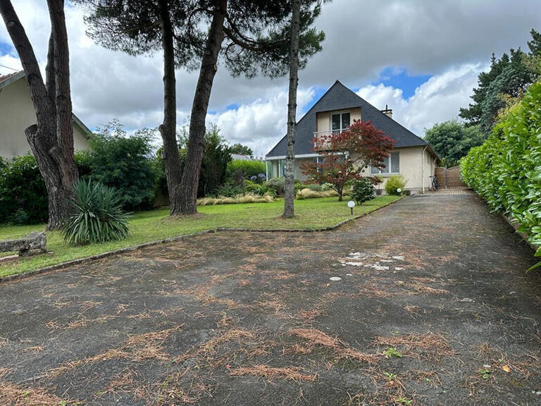 Maison Sainte-Luce-sur-Loire - 5 chambres