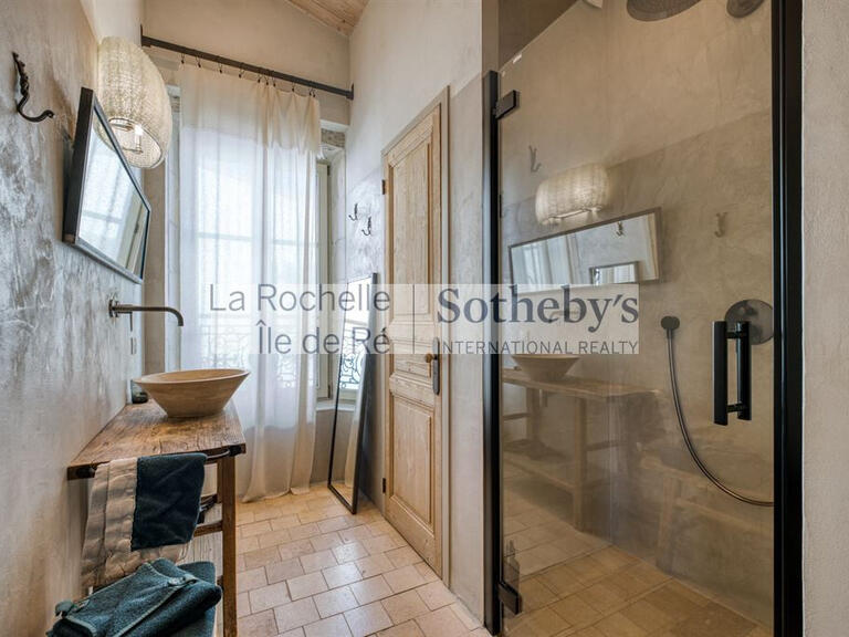 House Sainte-Marie-de-Ré - 8 bedrooms - 302m²