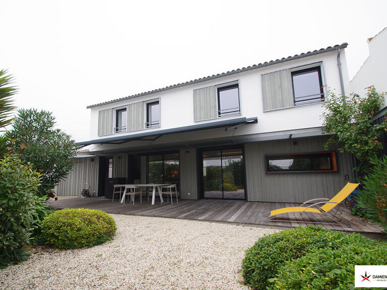 House Sainte-Marie-de-Ré - 4 bedrooms - 152m²