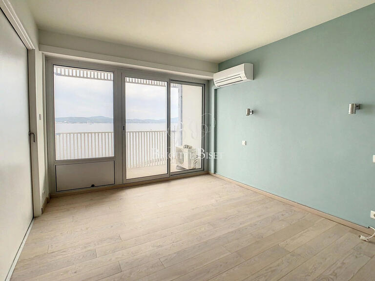 Sale Apartment with Sea view Sainte-Maxime - 2 bedrooms