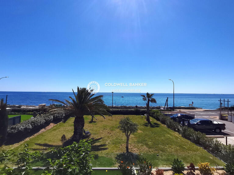 Sale Apartment Sainte-Maxime - 2 bedrooms