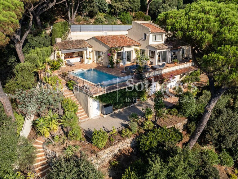 Maison Sainte-Maxime - 5 chambres - 206m²