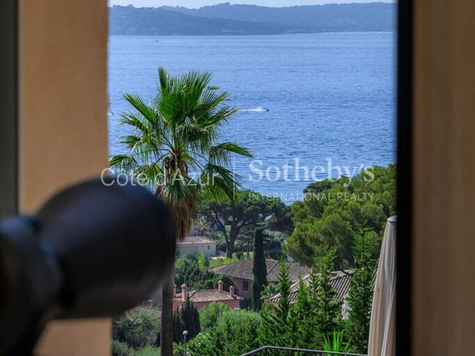 Maison Sainte-Maxime - 5 chambres - 206m²