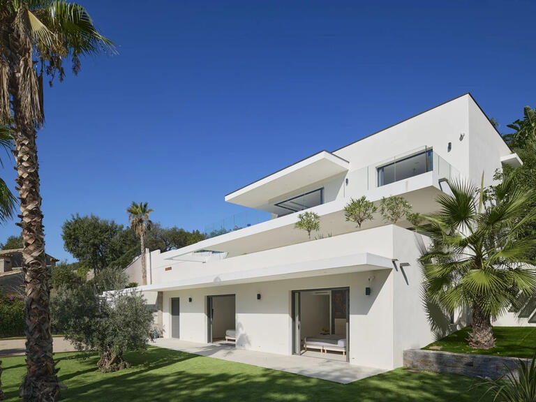 Villa Sainte-Maxime - 4 bedrooms - 280m²