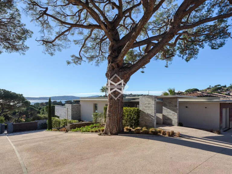 Villa Sainte-Maxime - 4 chambres - 159m²