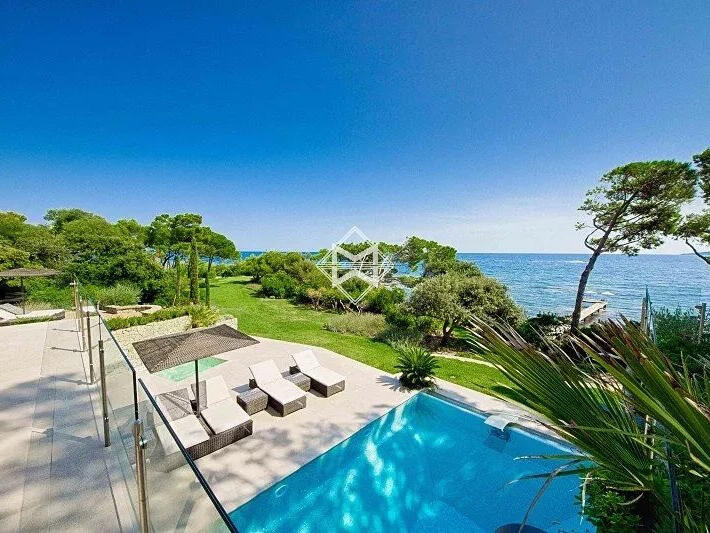 Villa Sainte-Maxime - 15 bedrooms - 1000m²