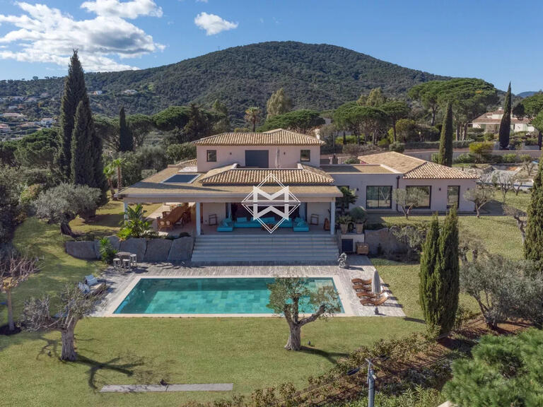 Villa Sainte-Maxime - 5 bedrooms - 490m²