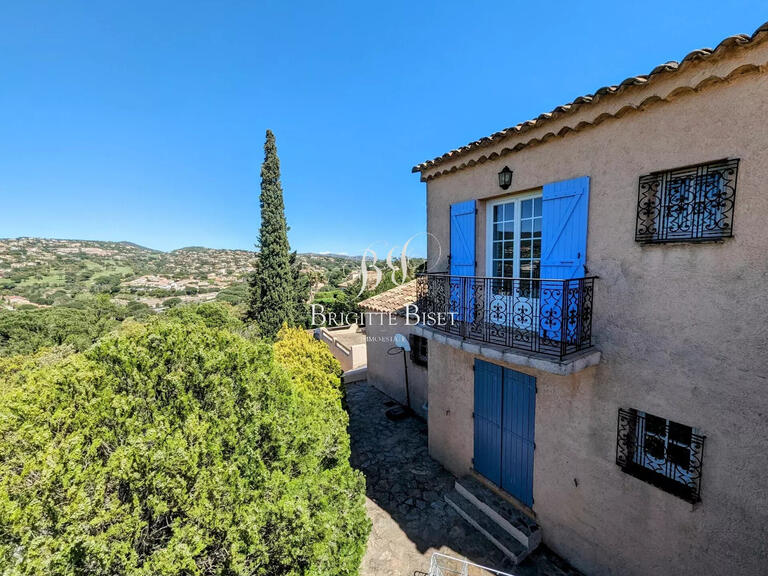 Villa Sainte-Maxime - 5 chambres - 180m²