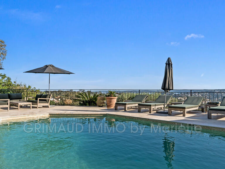 Villa Sainte-Maxime - 7 bedrooms - 300m²