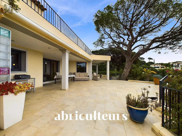 Vente Villa avec Vue mer Sainte-Maxime - 5 chambres