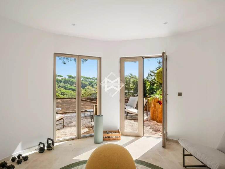 Villa with Sea view Sainte-Maxime - 5 bedrooms - 320m²