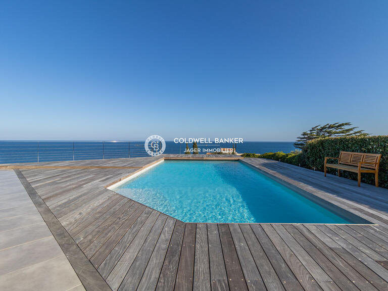 Villa Sainte-Maxime - 5 bedrooms - 202m²