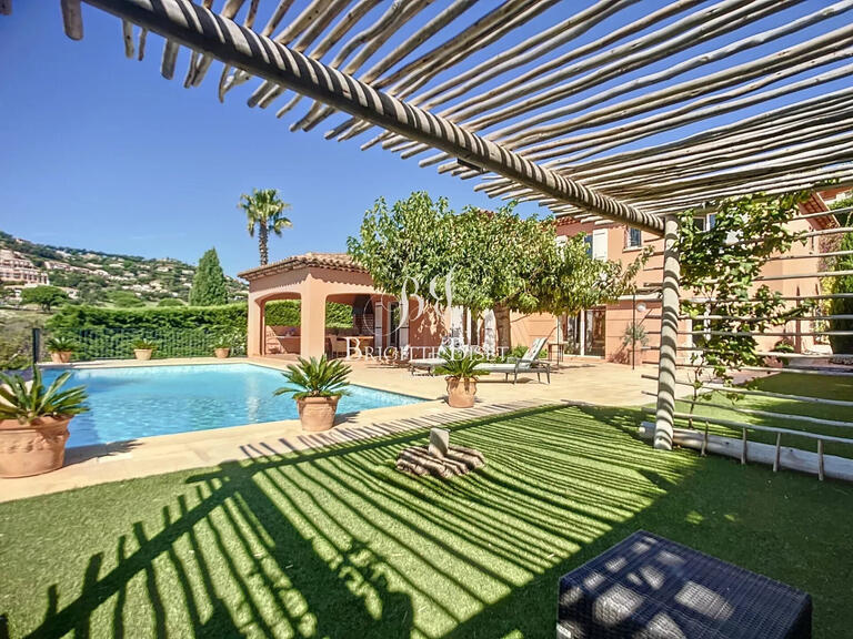 Villa Sainte-Maxime - 5 chambres - 240m²