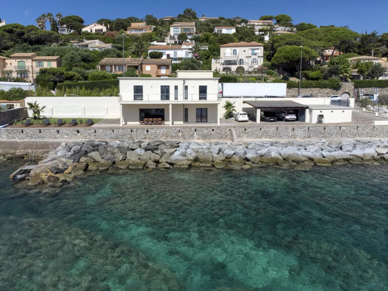 Villa Sainte-Maxime - 6 bedrooms - 230m²