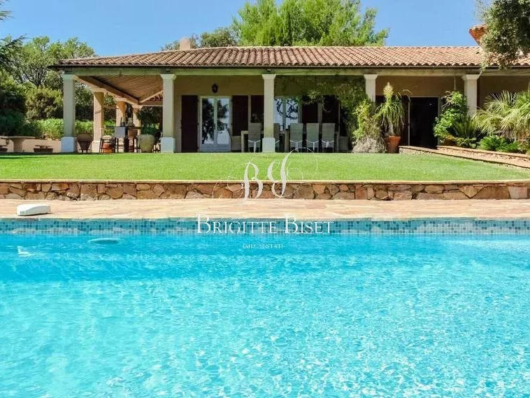 Villa Sainte-Maxime - 6 chambres - 320m²