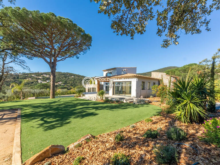 Villa Sainte-Maxime - 4 bedrooms - 300m²