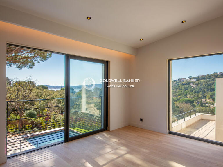 Villa Sainte-Maxime - 4 bedrooms - 300m²