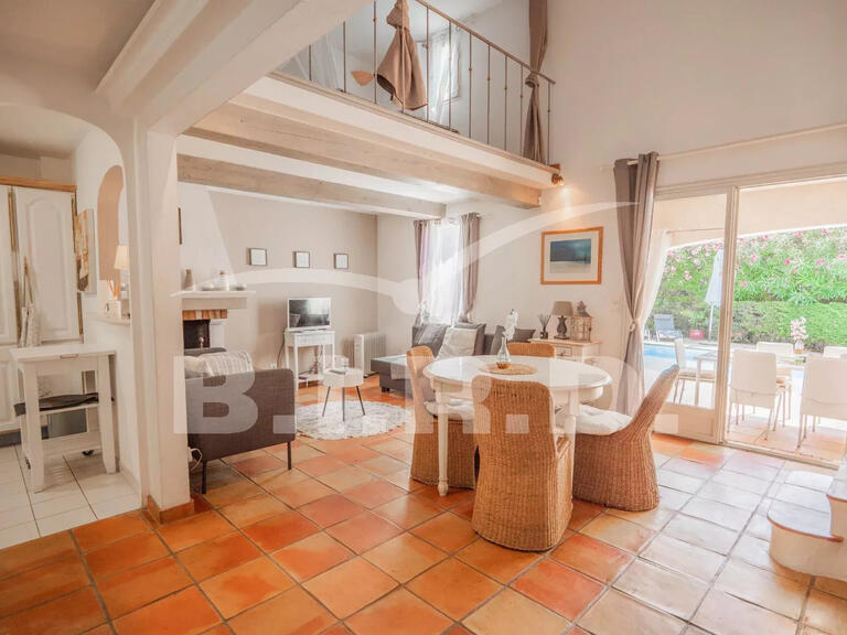 Villa Sainte-Maxime - 2 bedrooms - 80m²