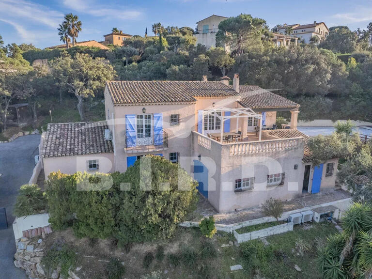 Villa Sainte-Maxime - 4 bedrooms - 173m²