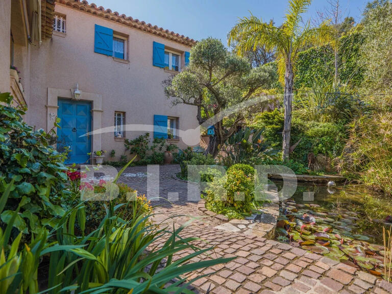 Villa Sainte-Maxime - 3 chambres - 174m²