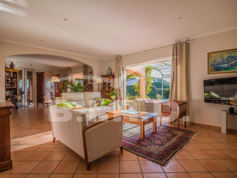 Villa Sainte-Maxime - 4 chambres - 182m²