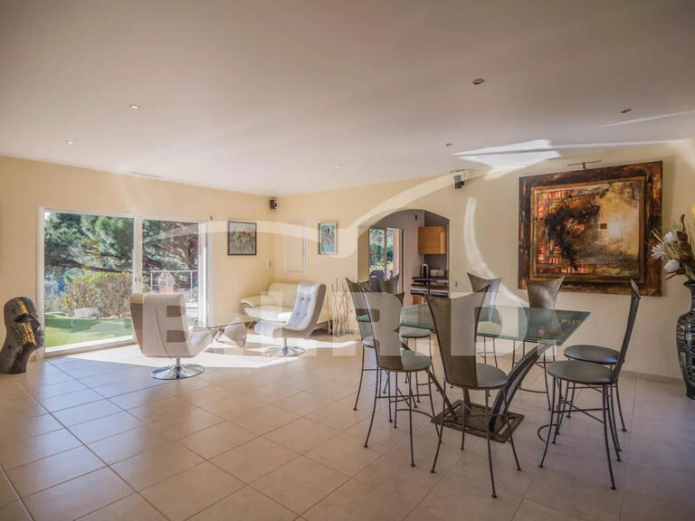 Villa Sainte-Maxime - 4 chambres - 238m²