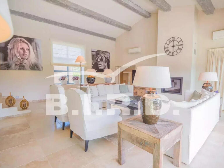 Villa Sainte-Maxime - 4 bedrooms - 180m²