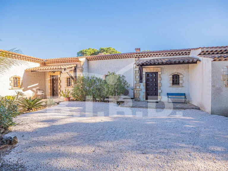 Villa Sainte-Maxime - 6 bedrooms - 293m²