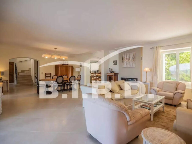 Villa Sainte-Maxime - 4 bedrooms - 235m²