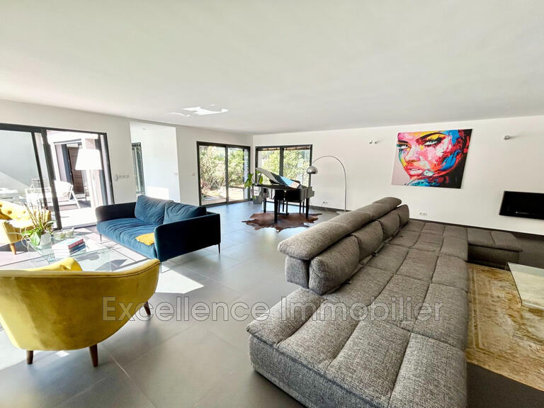 Villa Sainte-Maxime - 4 bedrooms - 305m²