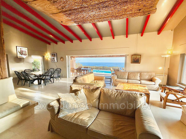 Villa Sainte-Maxime - 5 bedrooms - 225m²