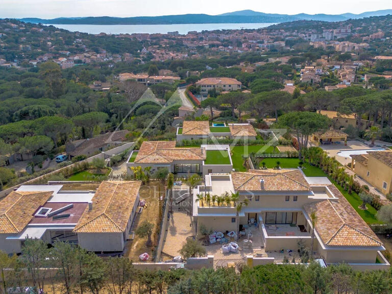 Villa Sainte-Maxime - 5 bedrooms - 353m²