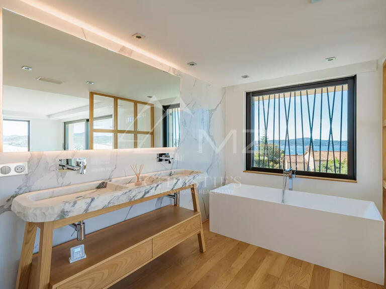 Villa Sainte-Maxime - 5 bedrooms - 350m²