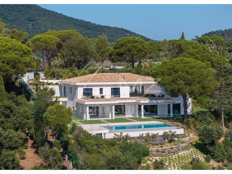 Villa Sainte-Maxime - 4 bedrooms - 354m²