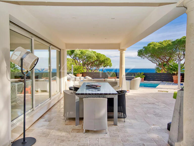 Villa Sainte-Maxime - 4 bedrooms - 296m²