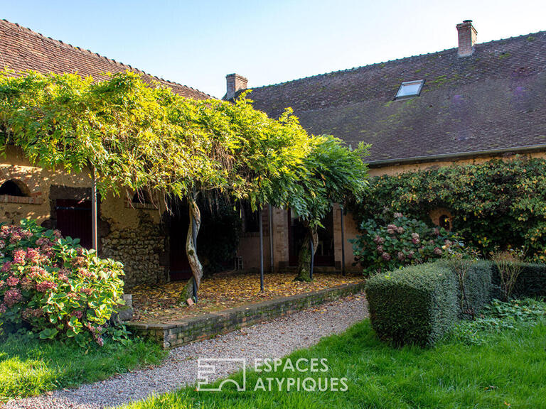 House Sainte-Sabine-sur-Longève - 7 bedrooms