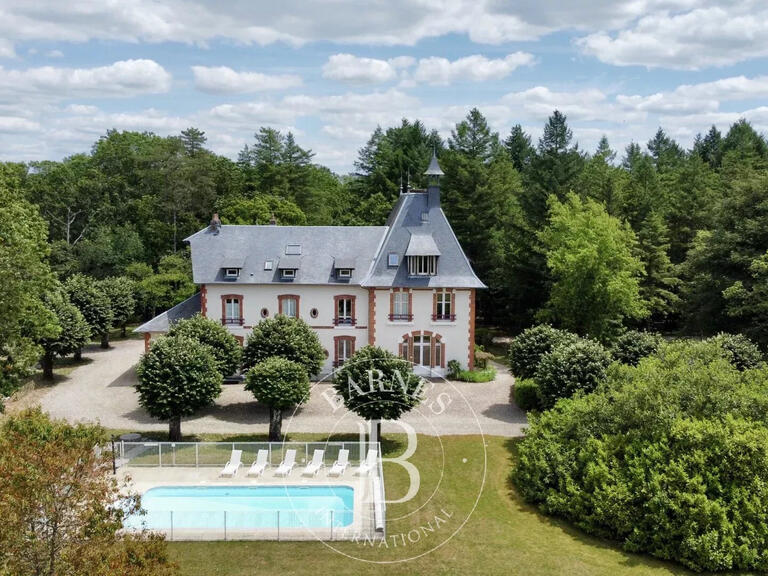 Manor Salbris - 11 bedrooms - 520m²