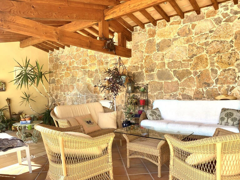 House Salernes - 9 bedrooms - 314m²